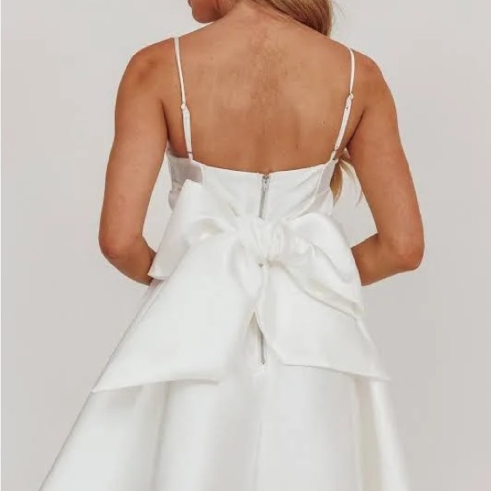 Selfie Leslie White Spaghetti Strap Mini Sundress
